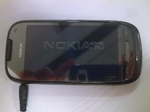 Nokia C7: 